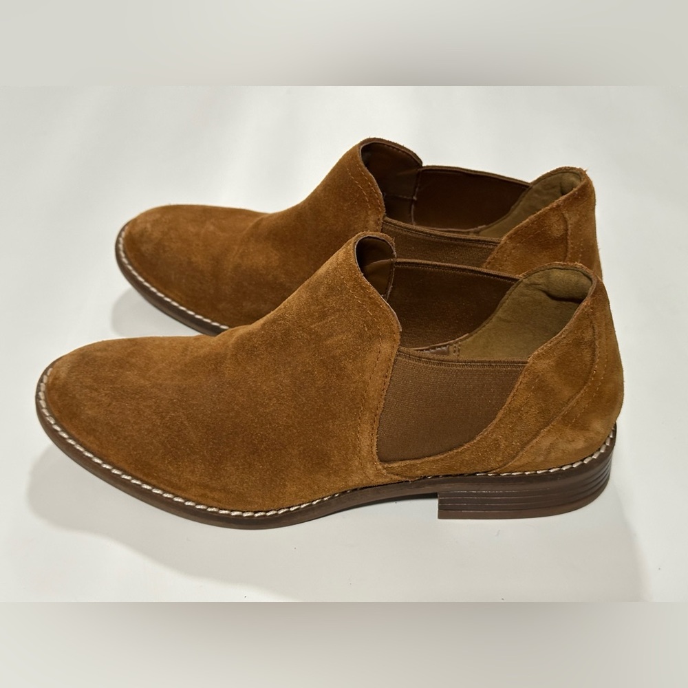 Clarks Brown Suede Comfort Ankle Boots Sz 8 M Women’s Slip On